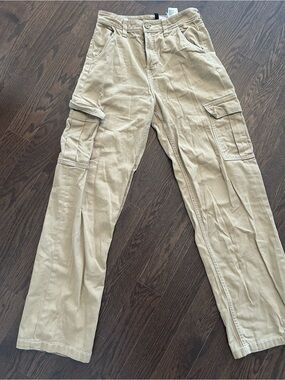 Women H&M beige canvas cargo pants size US 2